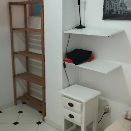 ホームステイ Habitacion Mr Wonderfull